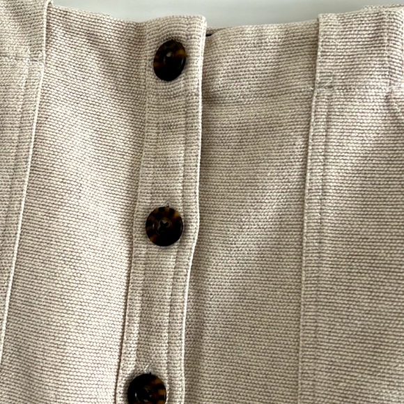 Banana Republic Tweed Button Down Cream Mini Skirt - Picture 5 of 5